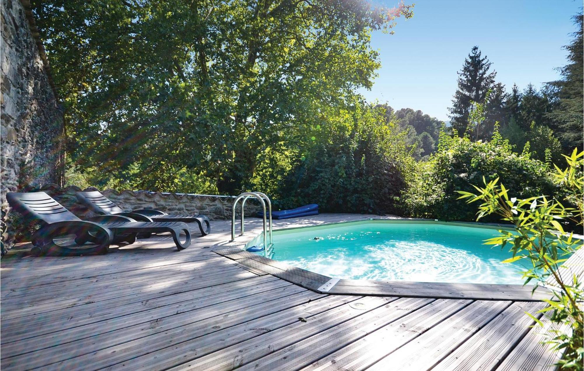 2 Bedroom Nice Apartment In Les Salles-Du-Gardon Soustelle Exterior foto